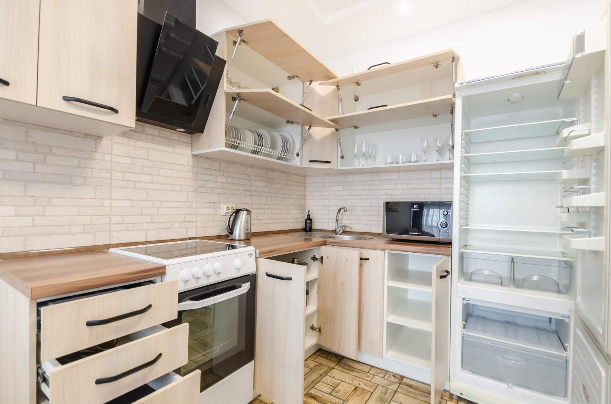 Petrovdom 7-27 In Rc Kvartet Cozy Apartment Nearby With Central Railway Station Kiev Bagian luar foto