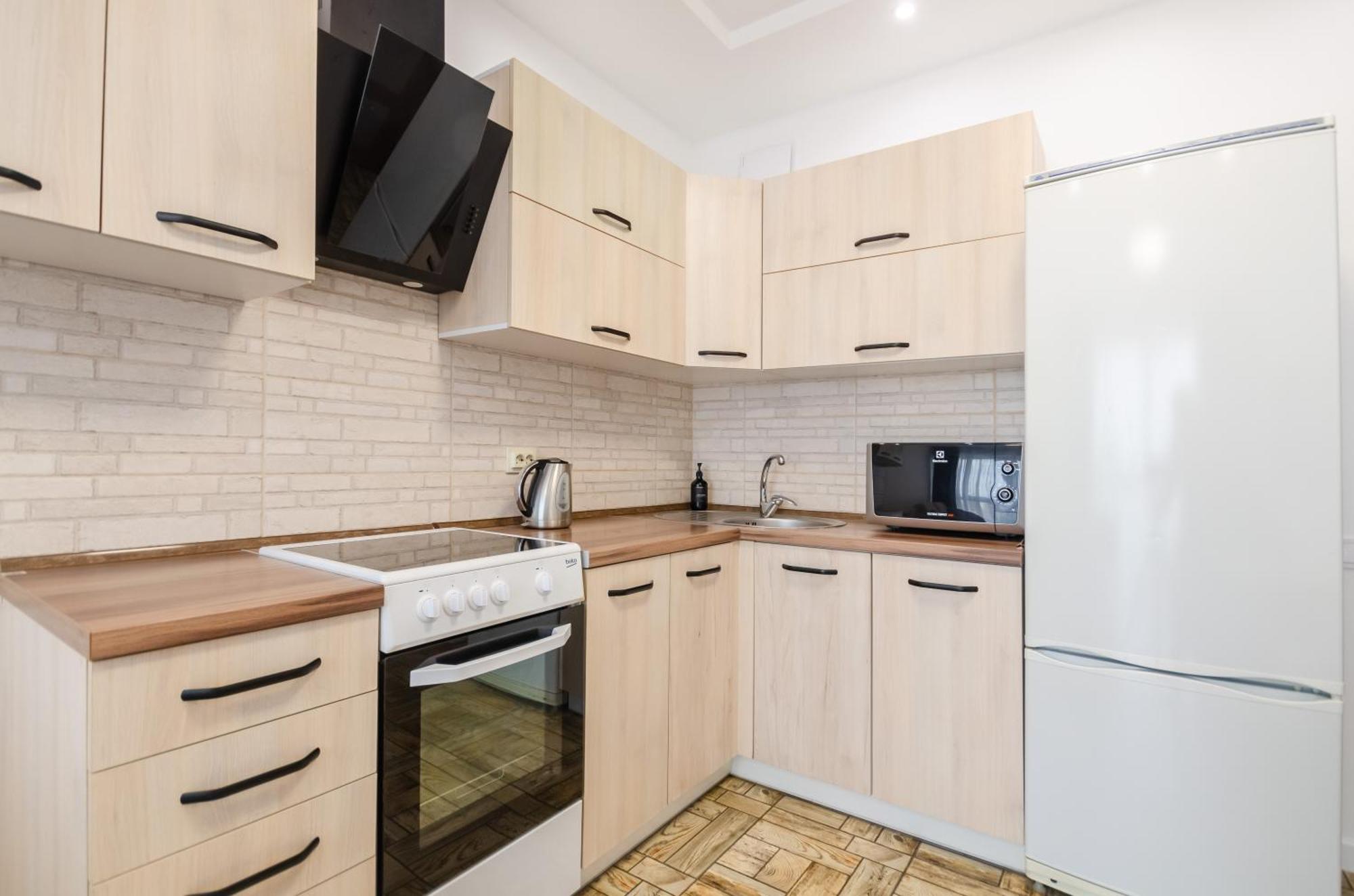 Petrovdom 7-27 In Rc Kvartet Cozy Apartment Nearby With Central Railway Station Kiev Bagian luar foto